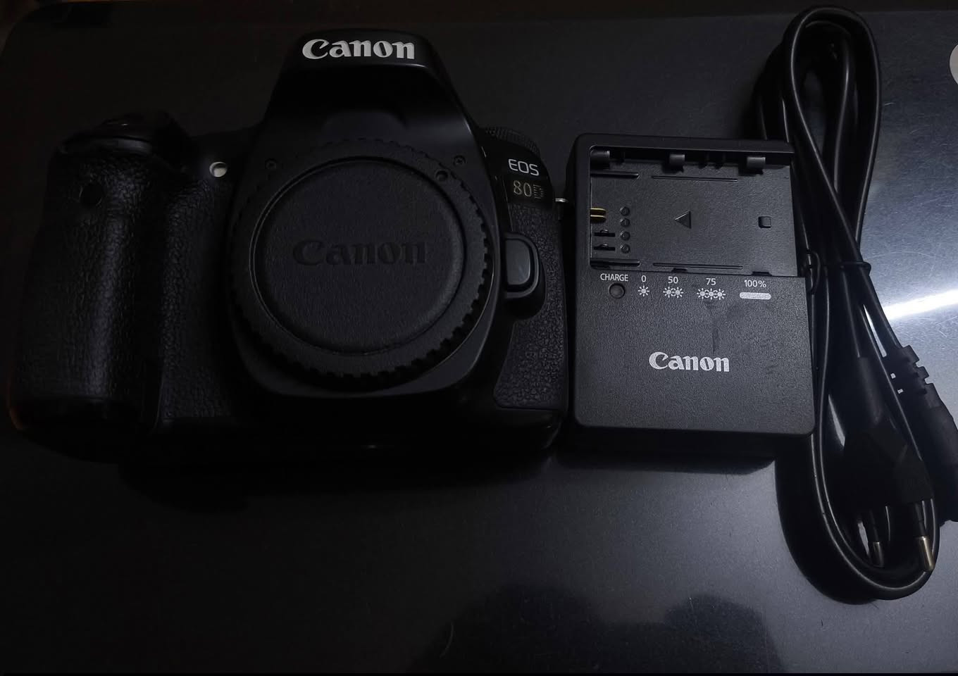 بدي كانون 80D
نضيفة جدا مكفوله من اي خلل
الشراي يتواصل خاص 
توصيل متوفر


**إذا كنت صاحب هذا الإعلان وتريد حذفه لأي سبب، رجاءا أرسل رسالة إلى الدعم الفني**