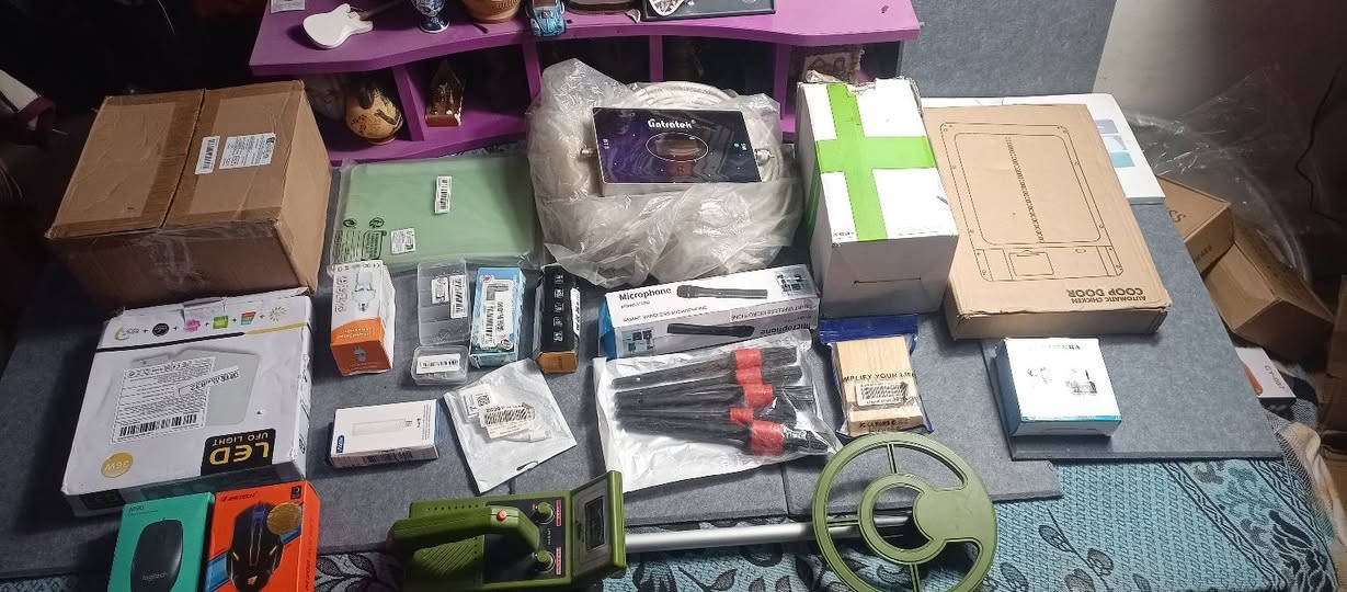 السلام عليكم شباب شلعات كل صوره بيها من 20 وفوك قطعه ب 100 الف معا التوصيل وشرط الفحص والشغل


**إذا كنت صاحب هذا الإعلان وتريد حذفه لأي سبب، رجاءا أرسل رسالة إلى الدعم الفني**