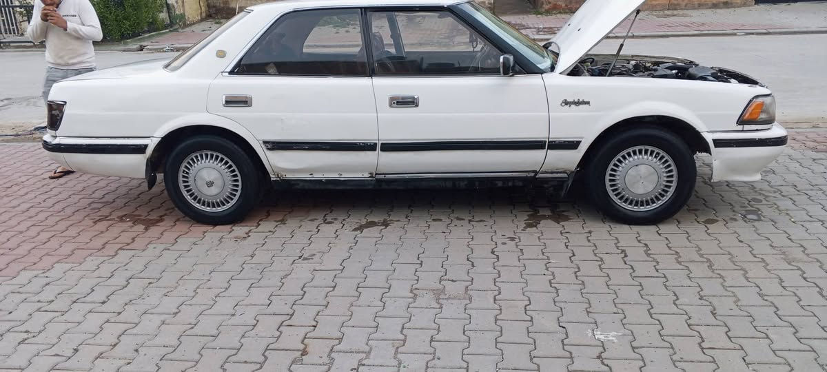 هارتوب موديل 1988
رقم اربيل كامل سنويه 2030

السعر 37

مكان السياره كركوك
موديل ***********
