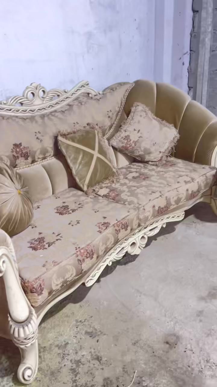 ب٤٢٥ معرض عمار الخفاجي للاثاث المنزلي  بابل الاسكندريه ***********
