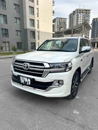 لاند كروز موديل 19 للبيع ساز باب اول فوول مواصفات  محرك 8 سلندر 4600 5...