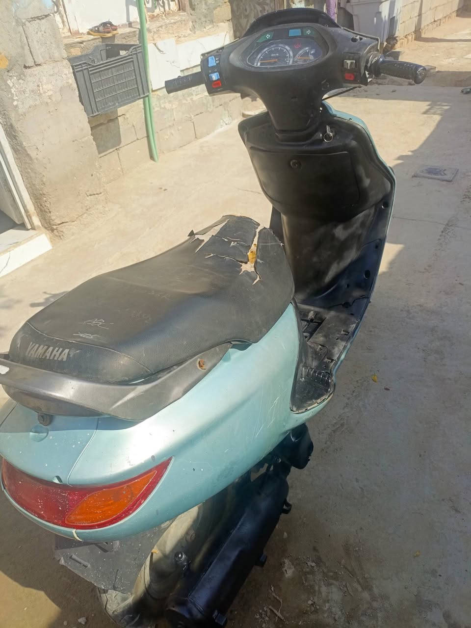 دراجه للبيع عوزها سلف بيها باتري سعر 250..***********
