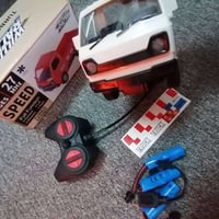 سيارة شحن • بطارية ليثيوم