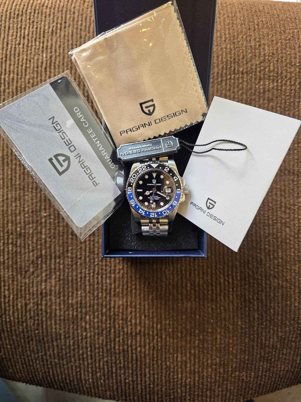 ساعة اوتماتيك غير مستخدم ابيع أعلى سعر


**إذا كنت صاحب هذا الإعلان وتريد حذفه لأي سبب، رجاءا أرسل رسالة إلى الدعم الفني**