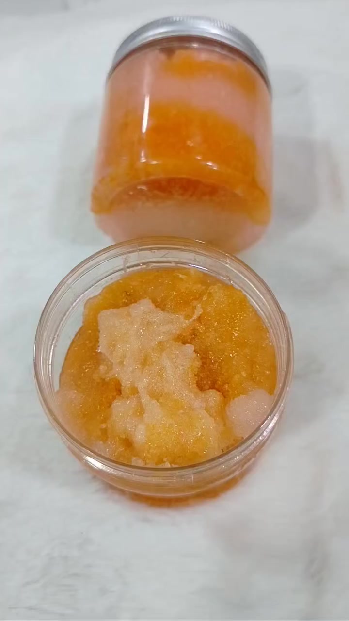 شنو هذا الجمال ياحلوات ✅❤️‍🔥
مني تريد تصير لووز منا للعيد 🤍
هذا بكج متكامل متكون من ؟
اولآ المقشر المطاطي بالزبدات مقشر يجنن يقلع شكو جلد ميت جلد وزة اسمرار خشونة بالجسم والعطر مااحجيلكم ينأكل  ✅❤️‍🔥
ثانيآ المرطب العميق بالفيتامينات مرطب يرطب ويفتح من كل قلبه خاص للجسم يستخدم بعد التقشير ✅❤️‍🔥
وثالثآ والأهم هاي القطرة الرهيبة شنو هاي هاي ياحلوات خلاصة العرق سوس وكلو شغلي ومستخلصاتي وتركيباتي الي افتخر بيها لأن اشتغلها بكل حب ومخافة الله ✅❤️‍🔥
شنو طريقة الاستخدام :على جسم رطب او ايد او قدم او مناطق حساسة  شنو تحبون تقشرون وتبيضون وترطبون 
تقشرون المنطقة بالمقشر لمدة ٥ دقائق 
وبعدها تشطفون المكان كامل بالمي قبل مينشف تماما تاخذون كمية من المرطب وتجيبون القطرة العرق سوس وتنقطون عالكمية ٥ نقاط وتخلطو جيد بعيد عن علبة المرطب لا اثناء الاستخدام بس تخلطون على كدركم وتخلون للجسم او المكان الي قشرتو ✅❤️‍🔥
مرتين بالاسبوع وشوفولي النعومة والبياض وتوحيد اللون الاجسمكم واايدكم تصير لووز🥰🥰🥰👏✅❤️‍🔥
علقو اتفاعلو ترى ماكو احد يشرح بضمير هالگد قدرو التعب 🥰
واسعاري مايحتاج تسالون والتوصيل ايضآ كلو يجنن 👏👏


**إذا كنت صاحب هذا الإعلان وتريد حذفه لأي سبب، رجاءا أرسل رسالة إلى الدعم الفني**