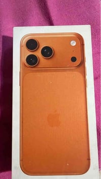 للبيع ايفون 17برو ماكس جديد بطاريه 100 مستعمل اقل من شهر عدد الدورات 2...