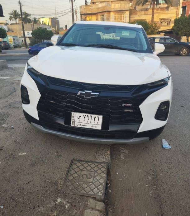 بلايزر موديل 2020 فئه Lt 
محرك سته سلندر 3.6  كير 9 نمر 
  ماشية 110الف كيلو حادثها جاملغ جهة السائق وبنيد وباب السايق مرشوش للتوحيد 
ايرباكات دركه وبرده صفحه السايق
  لكن البجم من راديترات ومنظومة تبريد وكل الميكانيك
 بلادي ما ملعوب بي نهائي السيارة جاهزة مبولشة وحمام وتايرات جدد وما تحتاج اي مصرف جاهزة بالكامل
مكانه بغداد المنصور او حي الجامعه 
السعر : 193 وبي مجال


**إذا كنت صاحب هذا الإعلان وتريد حذفه لأي سبب، رجاءا أرسل رسالة إلى الدعم الفني**