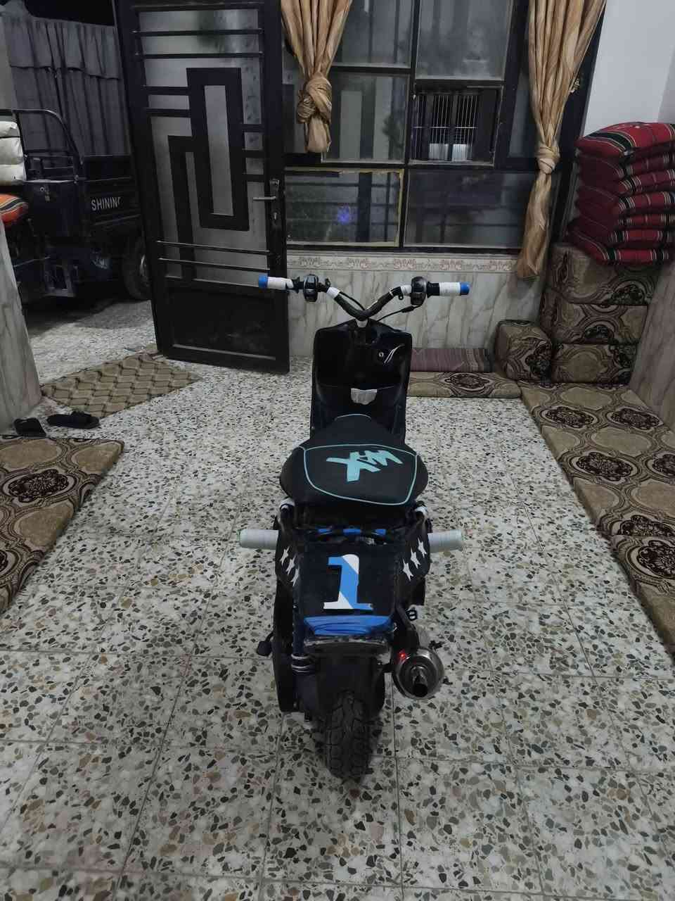 السلام عليكم ماكس عدله حربي بوشه 55للبيع السعر425وبيها مجال قليل ***********
