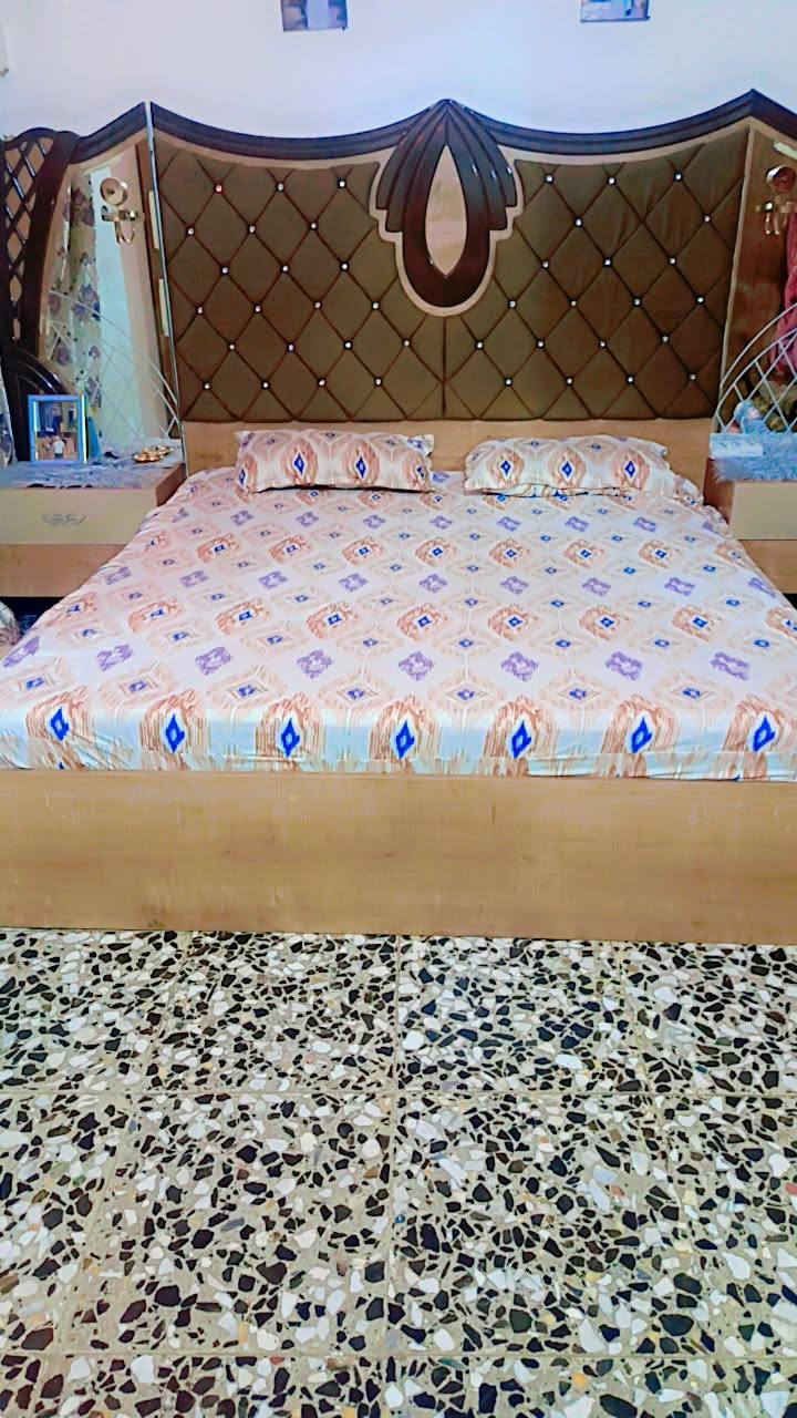 غرفه البيع 11قطعه
سعر 500الف كلش مضيفه


**إذا كنت صاحب هذا الإعلان وتريد حذفه لأي سبب، رجاءا أرسل رسالة إلى الدعم الفني**