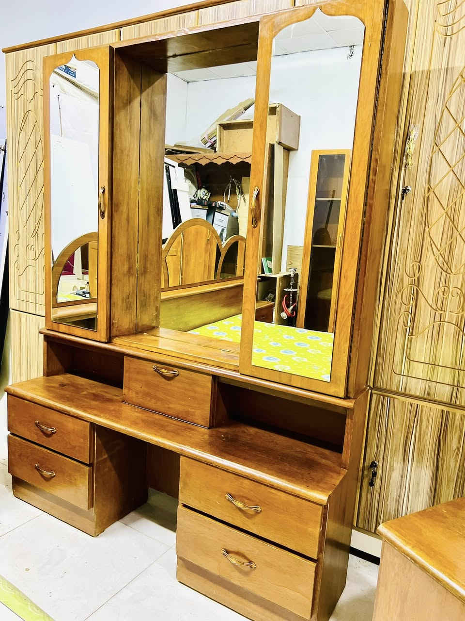 بلاش بلاش 450 مجال بسيط
عربي كوردى #للبيع #بوفروشتن
غرفه نوم صاج عراقي ضخم لوك سعر ( 450) مجال بسيط
ژور نوستن ساجى عراقى زه خمه لوكه نرخ (450) ومه جالى كه م
عنوان كركوك حي النصر
***********
***********
ملاحضه نشتري جميع انواع الاثاث المنزليه لدينا كادر توصيل وشد وفتح الغرف
چيت هه يه بو فروشتن وه ره چات كادرى گه ياندن وكردنه وه وبه ستنم هه يه
واتساب
