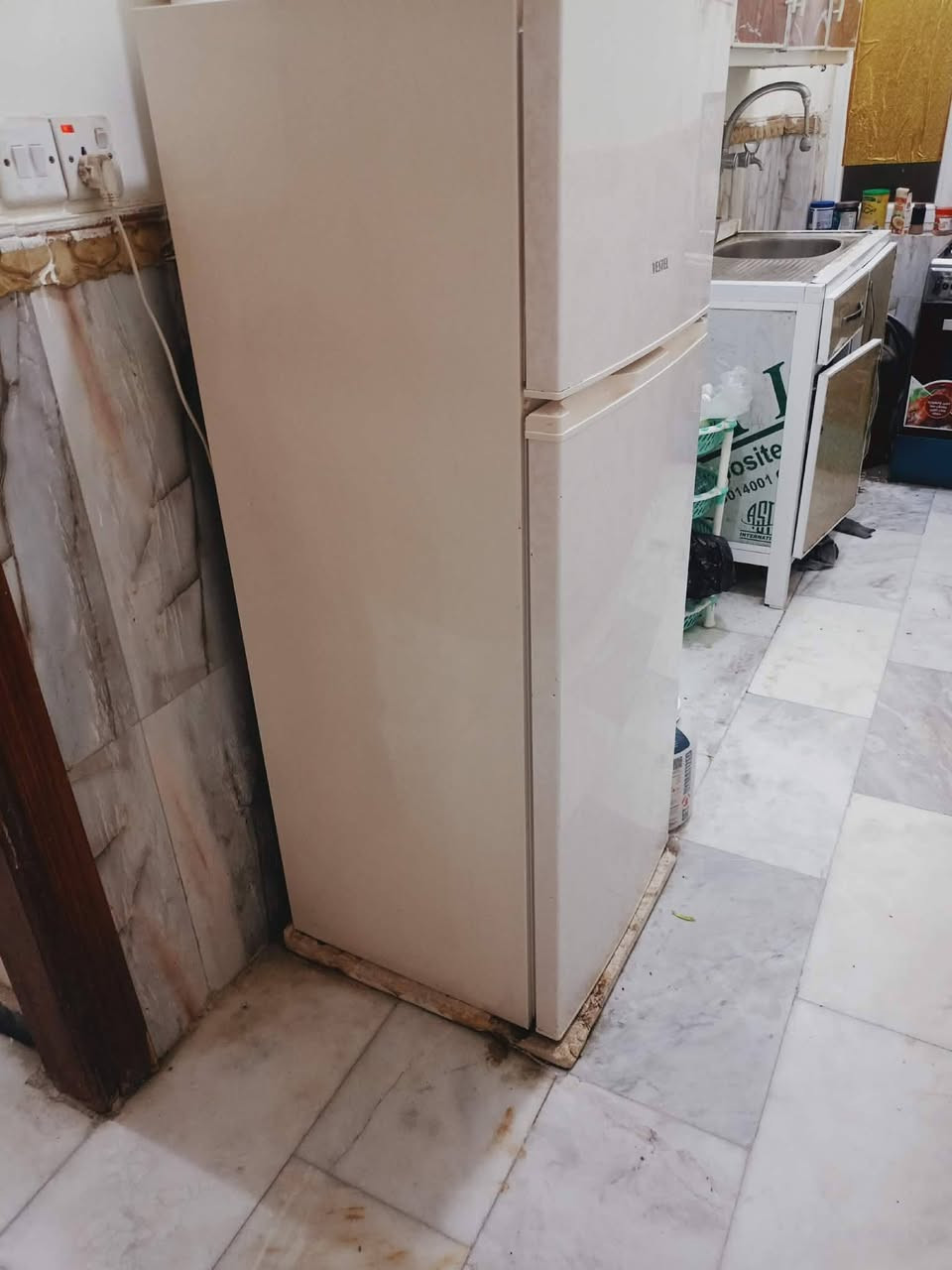 سلام عليكم ذني الغراض الي بل الصور للبيع كلهن التواصل ع الرقم
***********
