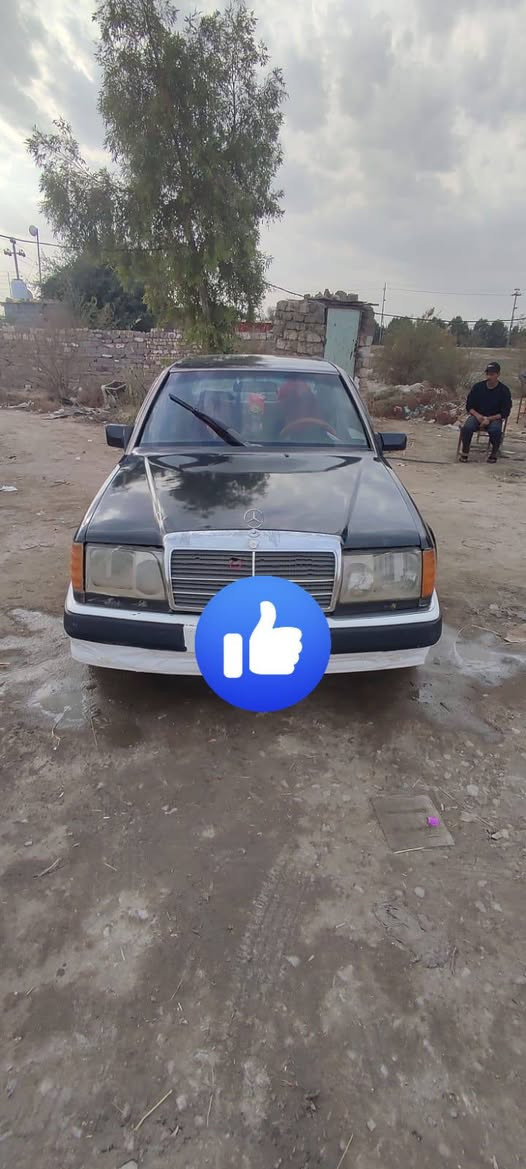 سلام عليكم سياره دب البيع موديل 1990سياره جهازه من كلشي  احلئ من صوره سياره تحويل ثاني يوم السعر 53 وبيهه مجال  المكان البصره القرنه سلمان ابن داود  مكلف بل نشر غير متوجد علئ فيس اتصل وبل خدمه  الاستفار علئ رقم ‏‪***********‬‏
