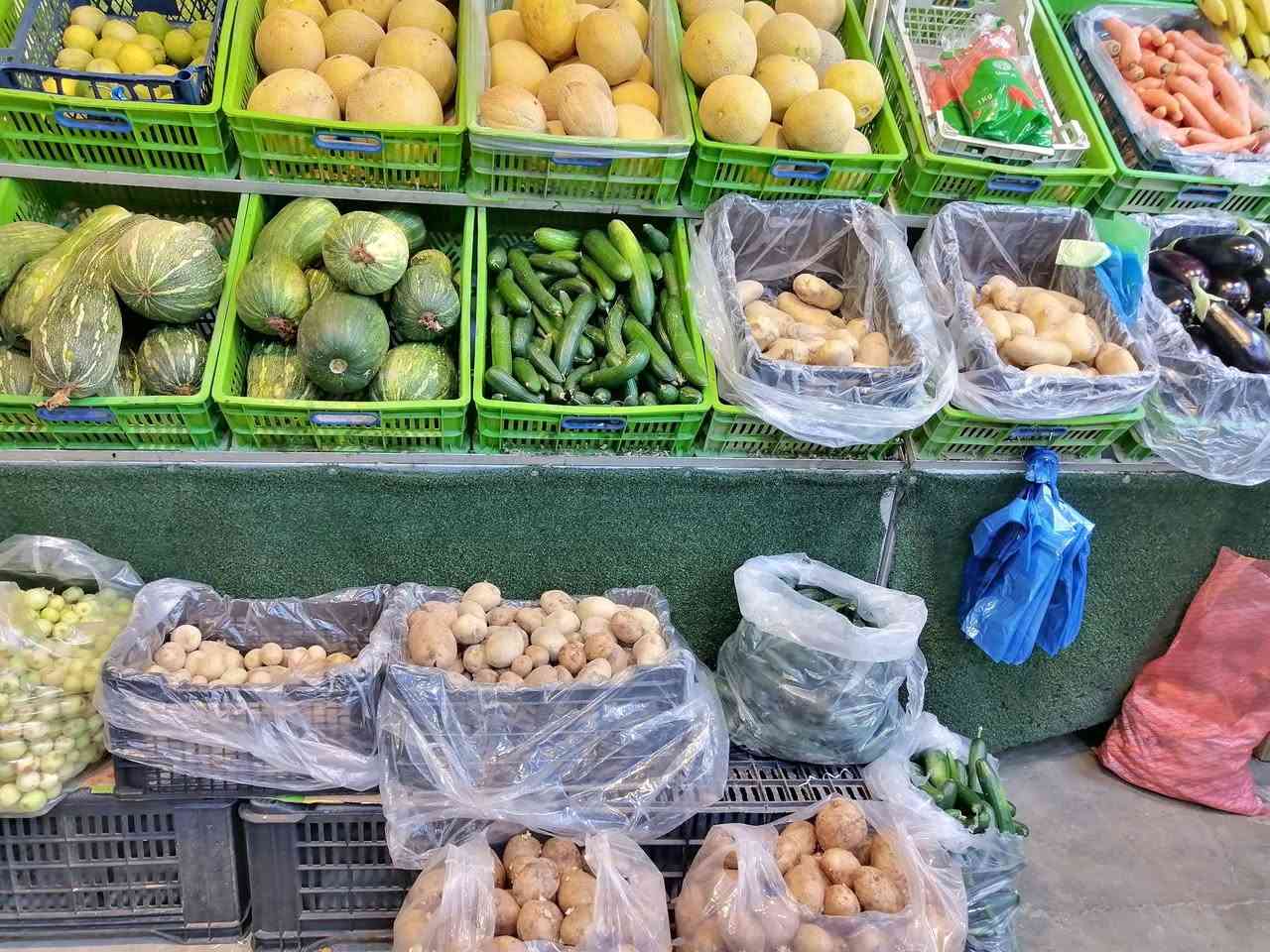 تشكيله جديده ماشاء الله تبارك الرحمن
كرع هيتاوي فقس ٧٥٠ الكيلو
مشمش هيتاوي ١٢٥٠ الكيلو
العنوان هيت جمعيه الثانية قرب أسواق الملاح توجد خدمه توصيل *********** داخل هيت

