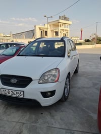 كيا روندو 2008 محرك6 سلندر  2700 باسمي (اني شرعيها)  رقم بغداد الحديث ...