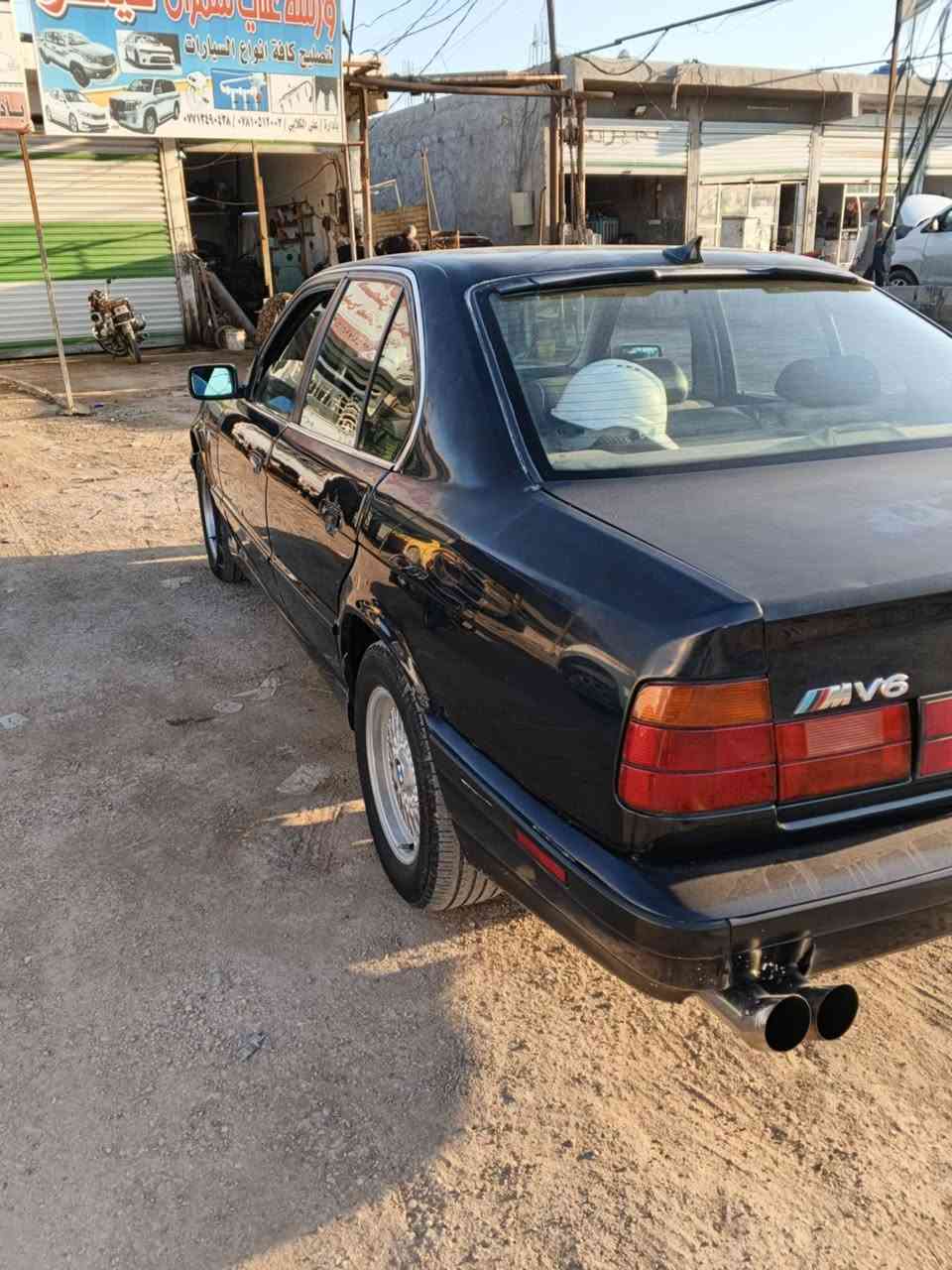 سلام عليكم موديل ٩٢ اصل ٥٢٠ بيها كير مكينه ٢٥ جدد صدر جديد تبريد شغال سياره حلوه ماكو هيج سعر بيع مستعجل ٤٧ بيها مجال شراي مكان بغداد تبريد شرط ***********
