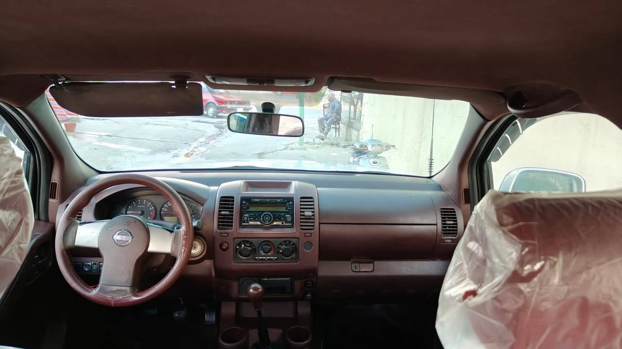 السلام عليكم
لبيع بيكم نيفاره 
2011
فول بدون صبغ 
بي بس ملاحظتين عل برد فقط 
 مكلف بل نشر باقي التفاصيل 
عل رقم ***********
