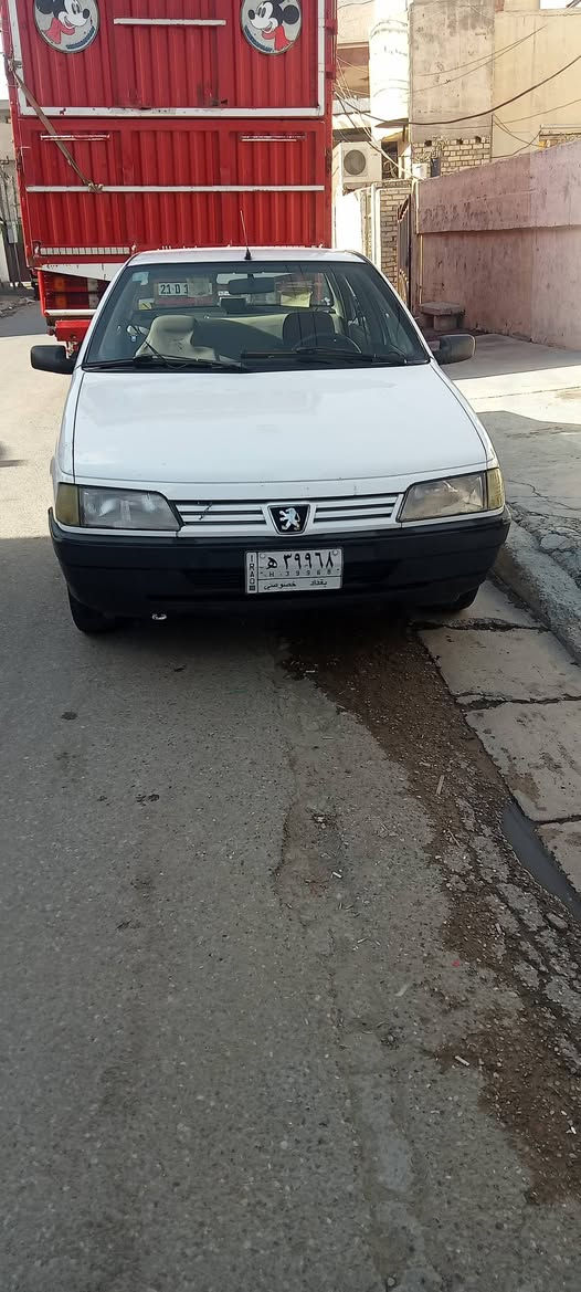 السلام عليكم
بيجو روى 2008 
سنويه مجدده لل2029 بغداد بسمي تحويل مباشر
محرك بي تنقيص تبريد شغال ❄️
الكير الثاني يفلت فقط اكسل جديد
السياره بدون صبغ يرادلها بارد بالجاملغ الخلفي موضح بالصور
السعر 26 وبيها مجال
مكان السياره بغداد الحبيبيه  ***********
