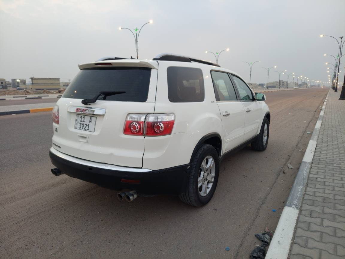 جمسي اكاديا 2009وار خليجي بسمي محرك كير حداديه كله جديد سياره كفاله عامه ماعده قطعتين صبق بدون ضربه سياره فول مواصفات فتحتين تحكم ستيرن اشاير بل مرايه جنطه كهربائيه داخل مشمشي 7راكب تبريد 3قطع  رقم بغداد الجديد مكانه بصره سعرها ،75وبيه مجال بصيط ***********مكلف بل نشر رجان البصرة, العراق
