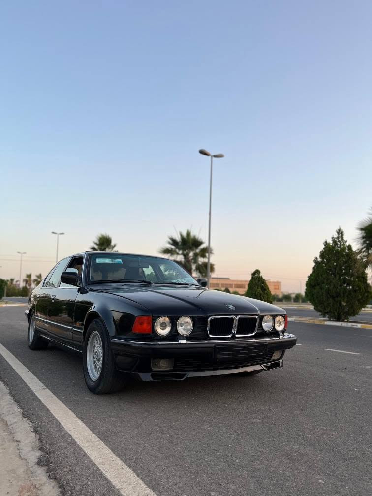 bmw 740iA 1992  v8
(گـــــۆڕینــــەوە و فرۆشـــــتن)
 بیپێم  ۷٤۰ مۆدیل ۱۹۹۲  بێ دەعموو لێدراو
 سلاید
 توماتیک
 چوار جام کارەبایی
 ئاوێنە کارەبایی
 گوشن جلد
ویل حەسیر
 پیش گەورە
 هەموو شتی لەسەر بلادیە
گێروو مکینە و سەرفو بوخار بەشەرت
 سەنەوی هەزە فحس هەمووی نوێیە
تحویل خڕامە بەشەرت
 سعری 73 و مجال  ۳ ورەقەش خەرامەی لەسەرە أربيل, العراق


**إذا كنت صاحب هذا الإعلان وتريد حذفه لأي سبب، رجاءا أرسل رسالة إلى الدعم الفني**