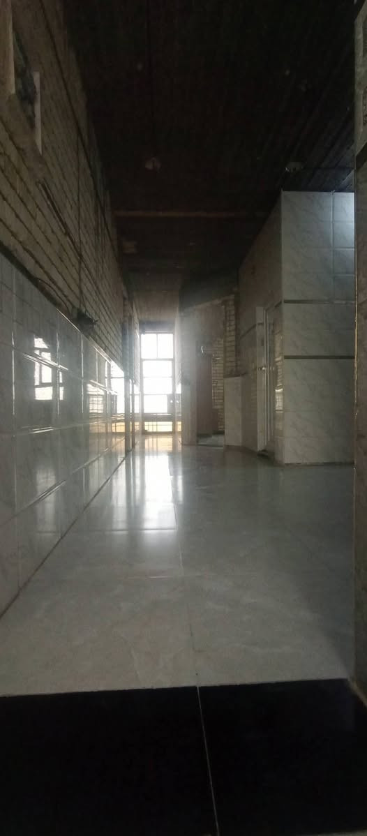 سلام عليكم اخواني الاعزاء موجود للبيع دونم وبي بيت كامل امكمل عدة الابياض وبي محلات عدد 2 وبي محطة مي ارو هم وبي مي سقي للكاع وبي بير حلو مو مالح صالح للسبح والغسل قرار 117زراعي بي مكاتبة وكالة من صاحب الأرض نفسه بعد الجسر الفرنسي البيت مسافة كيلوين أقل شوية عن الجسر الفرنسي الوجه 20 والنزال 125 البيت متكون من استقبال ومطبخ كامل كلة سيراميك المطبخ و3 غرف نوم اثنين قياس كل وحدة منهم 4وربع في4 وربع وحدة جبيرة 5في4 وخدمات خارجية وخدمات داخلية البيت جاهز من كل النواحي بس الابياض نقص... أرضية بورسلين
***********👉واتساب متواجد علة هاذ الرقم 
وإني آسف علة الإطالة سعر البيت 125 وبي مجال أنشأ الله اخوكم وخادمكم أب رسم الخدمة متواجد رصيد واتساب *********** 👉 واتساب ورصيد وتتدللون أنشأ الله والشراي ايشلع اعيوني #الجميع
