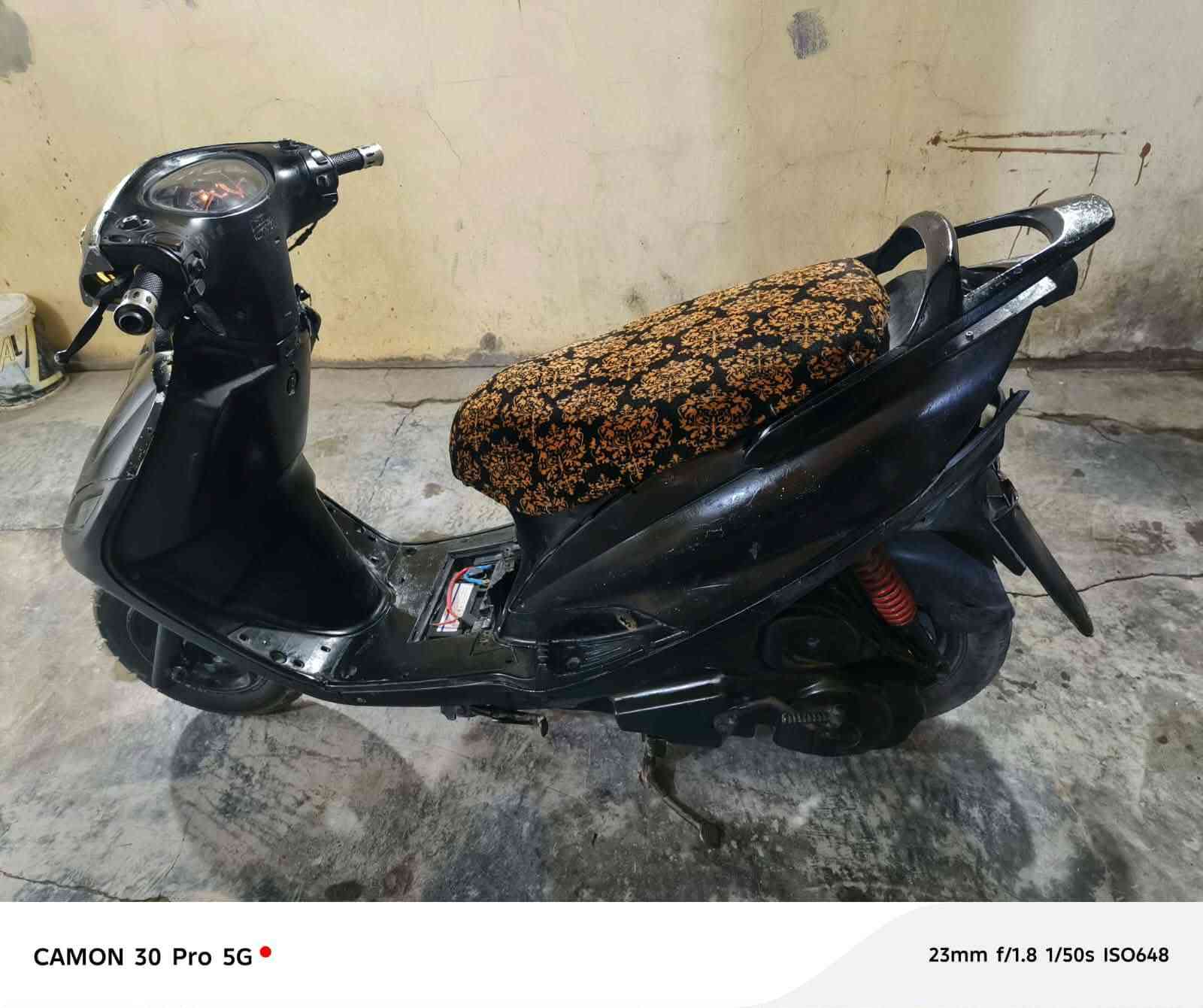 ماكس 140 للبيع مستعجل على بيعته  محرك مال رمبه سبانه ماممدوده عليه تجي تفحص وين متريد محرك اخرس كهربائيات كلها شغاله قفل جكمجه قفل ستيرن كله شغال الدراجه حيل حلوه مكاني الفلوجة السعر 280 للتواصل اتصل على رقم بي وتساب *********** 

اني مكلف بنشر لتراسلني
