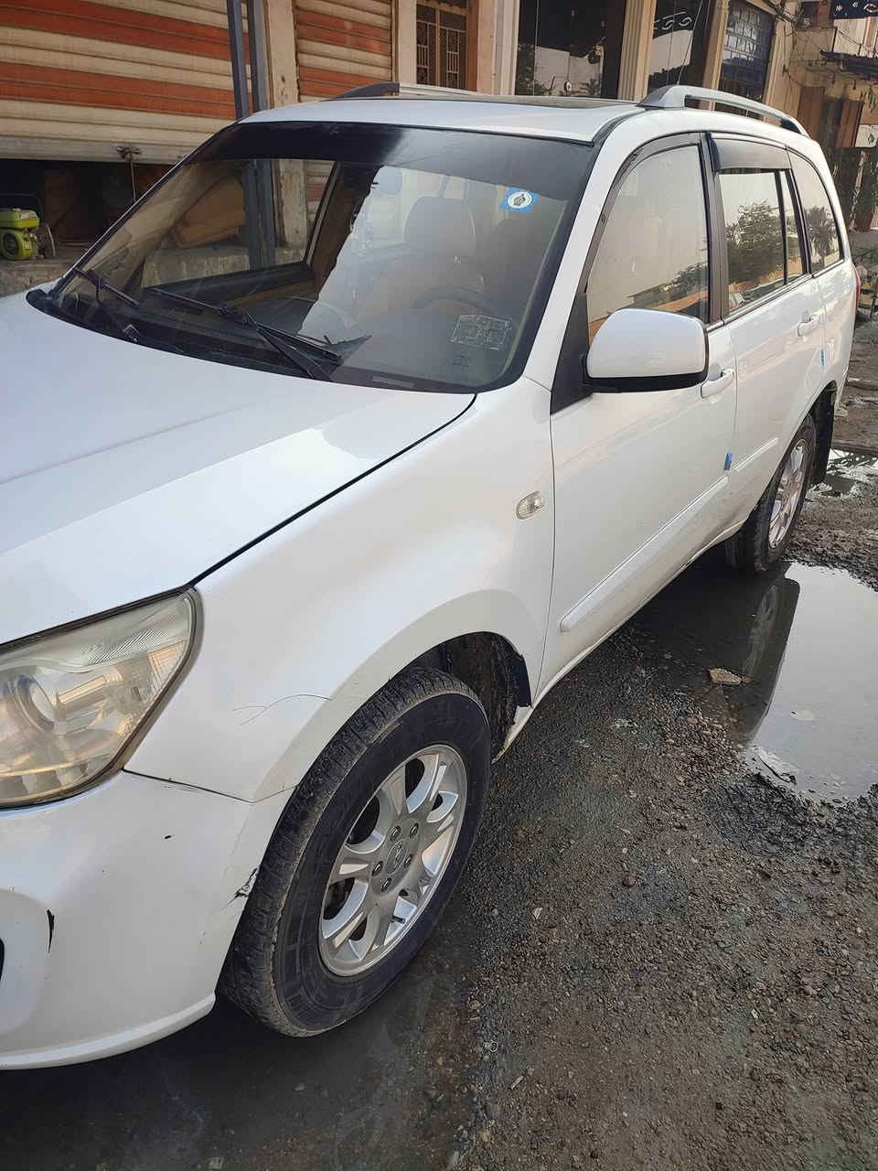 السلام عليكم
سيارة تيكو موديل 2012 شكل 13 كير ومكينة مكفول تبريد ثلج
حادثها جاملغ امامي جهة السائق مصلح السعر 50 وبي مجال 
رقم الموبايل ***********
