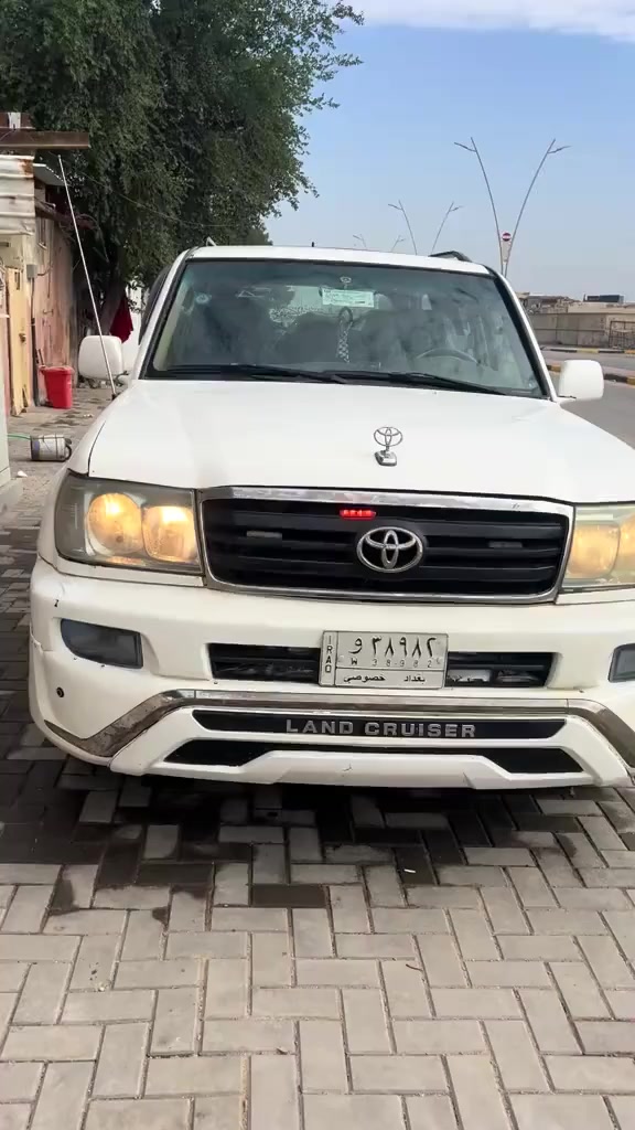 سلام عليكم مونيكا ٢٠٠٣ سياره بيه جفيه على صفحت العبري سياره كير ستوه شديته ١٥ ورقه كهرباء تبريد حداديه سياره مابيه نقص سياره بل بصره رقمهه بغداد   للبيع سعر ١٠٠ سياره  رقم ***********
