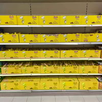 لا تنتظر ظروفًا مثالية، اصنعها. لا تنتظر الفرصة، اخلقها.  ولا تسمح لأح...