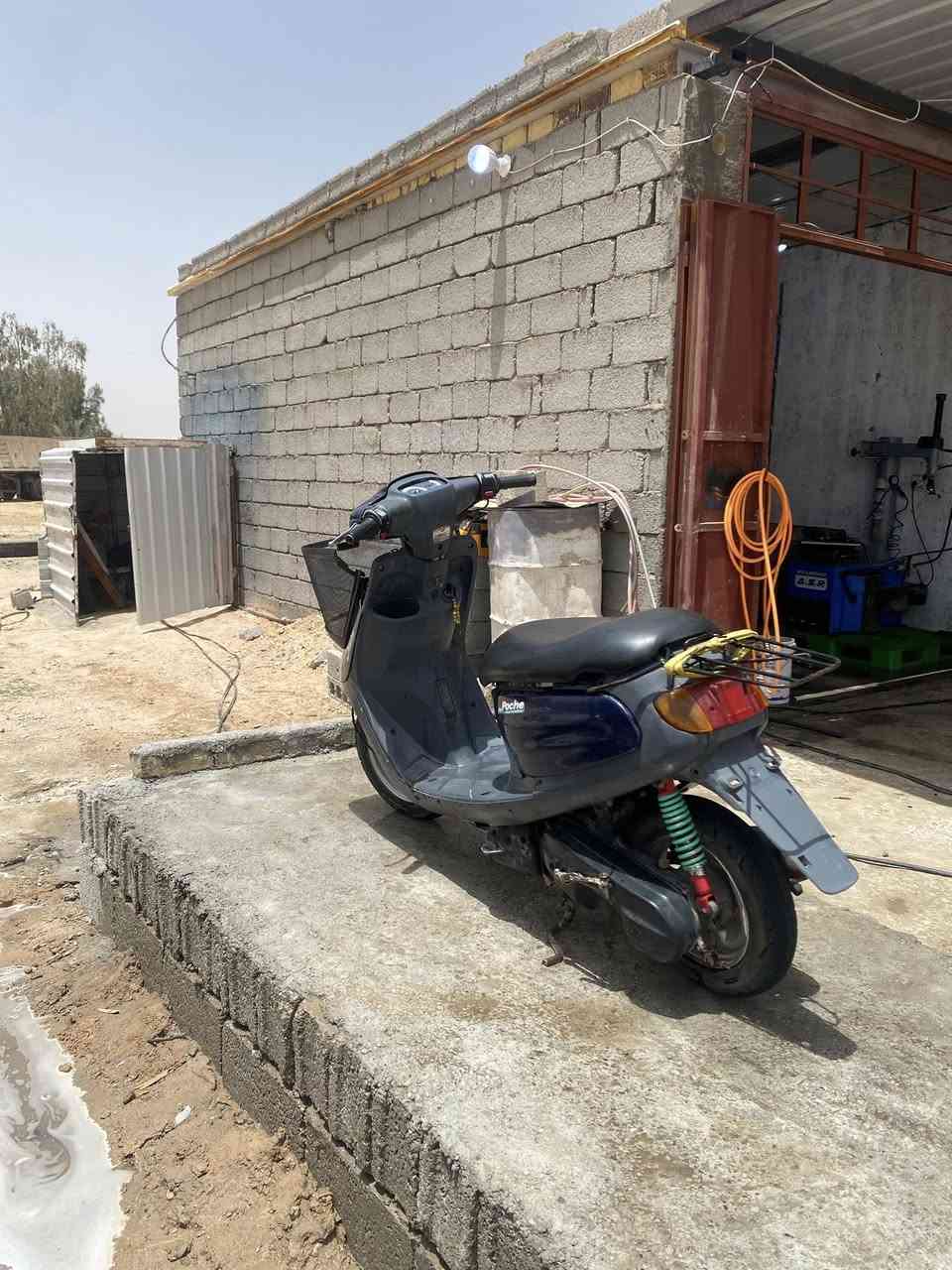 سلام عليكم منغولي مديل2003خير من الله دراجه بس نقصه باتري نكره دراجه وشلعته تخبال سعر 350وبيه مجال ***********
