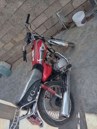 مطور البيع محرك شرط كل عيب ما  بي سعر ٢٠٠وبي مجال الشراي نامة شامجة رق...