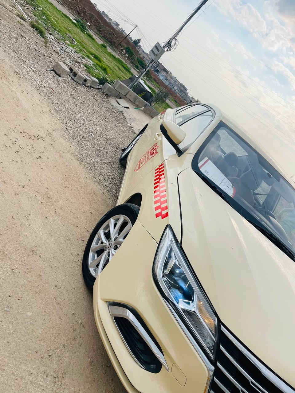 سلام عليكم 
mg52024 
تۆماتیک. شاشەکەورە سوکان فۆلیۆم تحدیل سرحە ناو زەردeco مواسفات ستاندرپلاس مەکینە ١٥ تەبیحی بئی تاحونە دەکریتە خاز. سیارەکە ٤رەقەمی جوانی لەسەرە. ٢پارجەی رەشە بئی داخیلی. بئی ارباک لەکل٣جی سارد باقیدی بەشرت
٣١هەزار رۆیە
***********
تکایە محلوماتم نوسیە مشتەری نئ سەرمان مئیشینە لەکل رئیزم🤍 أربيل, العراق
