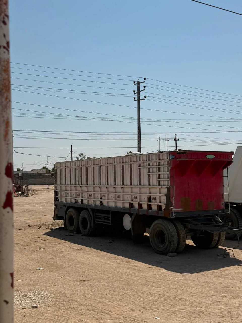 عربانه البيع
عربانه حداديه صينيه 110 تواير 22,5 طول 8.5 مكان النجف
لاتصال ***********
