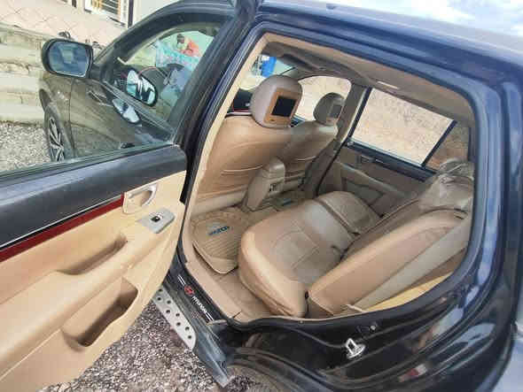 سلام عليكم للبيع سنتافي موديل 2009خليجي فول مواصفات كشن جلد كهربائي شاشه كبيره حساسات تحكم استيرن كامره خلفي نشرات بل امري فتحة سقف صبغ حزام تبديل قطعتين اصلي قبق الصندوق+جاملغ امامي محرك 6 سلندر2700المرغوب طخم تأير جديدكير محرك شرط تبريدثلاث قطع باسمي تريد تحويل أو وكالة رقم نينوى دولي السعر140اوبيه مجال//ويرهم امراوس  السياره أقل من سعرها  الاتصال او مراسله واتساب ***********
