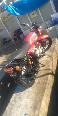 دراجه بوكسر البيع موديل 20اوراق اصولي أسعر 800وبيه مجال 07801363316