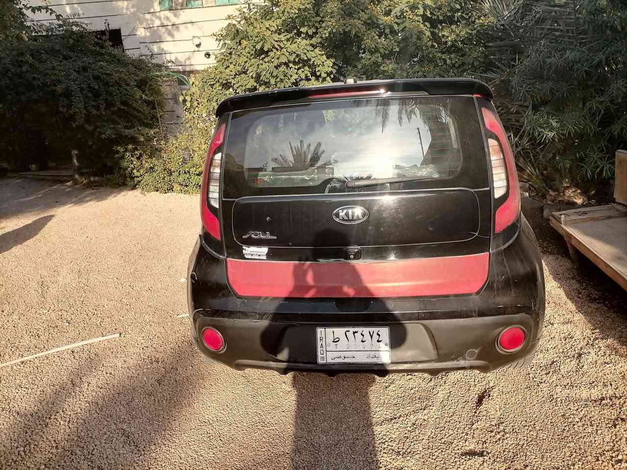 كيا سول 2019
رقم بغداد

ماشيه 67 ميل 

امريكي

بيه بارد بالباب الخلفي عكس السائق 

رقم الشاصي موجود اللي يحب يشوف حادثة

باسمنه مكانه كربلاء مدينة العاب السندباد

السعر 130 وبي مجال 

***********
