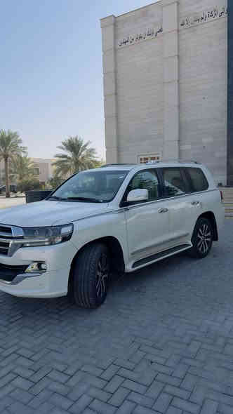 تويوتا لاندكروزر 2019 GX.R ساز
عداد المسافة 19300
مواصفات GX.R
V6 4000
كلين تايتل
رقم بغداد
السعر 
56,000$
وبيها مجال
للتواصل 
***********
مكان السيارة كربلاء
