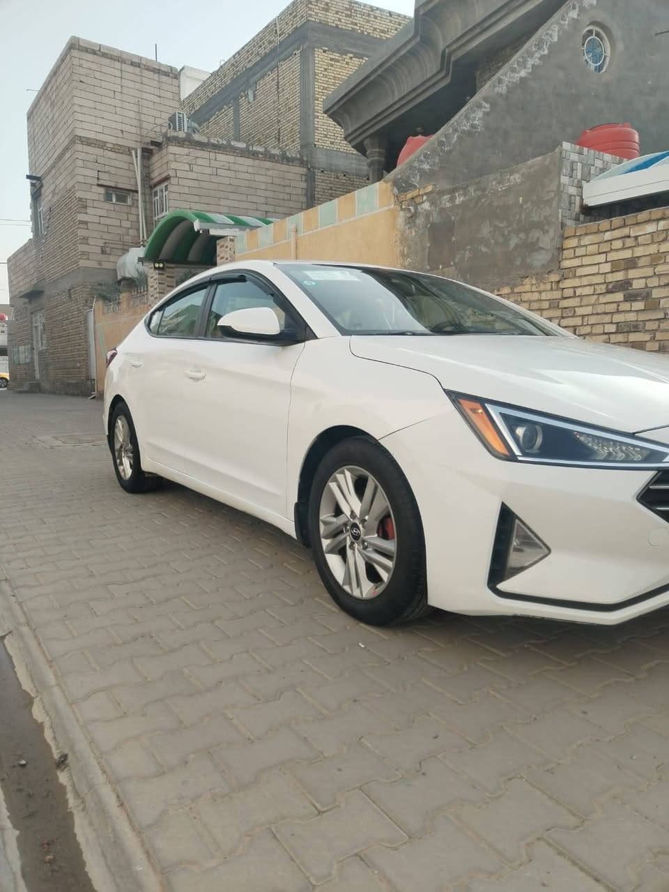 السلام النتراء ٢٠٢٠ وارد أمريكي رقم بغداد انكليزي تحويل مباشر بيه صبغ ٤ قطع ليبل واحد وبيه تعديل بدايه الغد الأيسر  السيارة جديدة  ماشيه ٦٧ مكينه كير جدد جاهزة من كل شي وباقي المواصفات المعروفه السعر ١٢٤ وبيه مجال مكان السيارة واسط ***********
