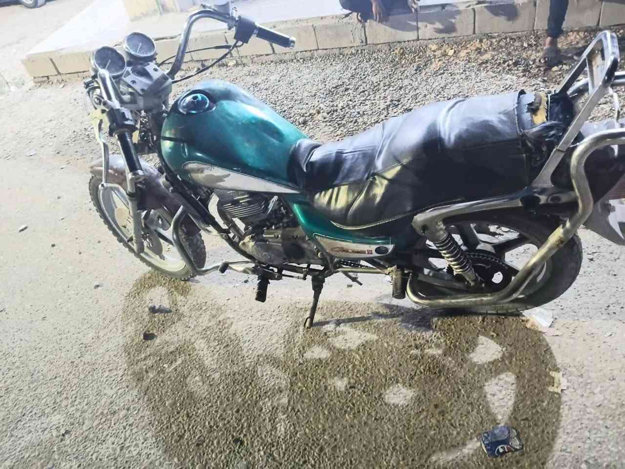 سلام عليكم هارلي للبيع السعر ٢٠٠ وبي مجال رقم الهاتف ***********
