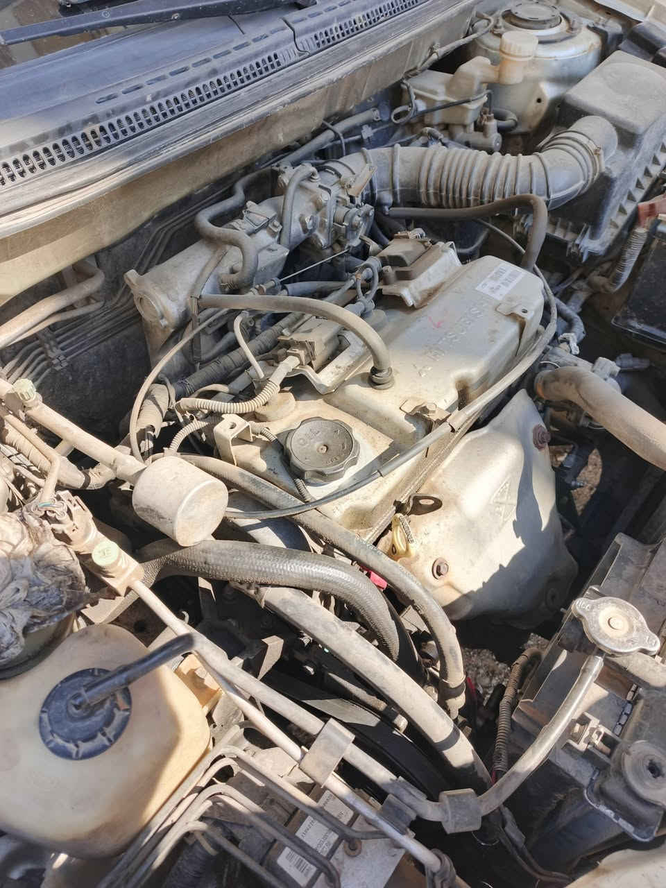 السلام عليكم سياره للبيع بي وأي دي موديل ٢٠١٣ السعر على الخاص ***********
