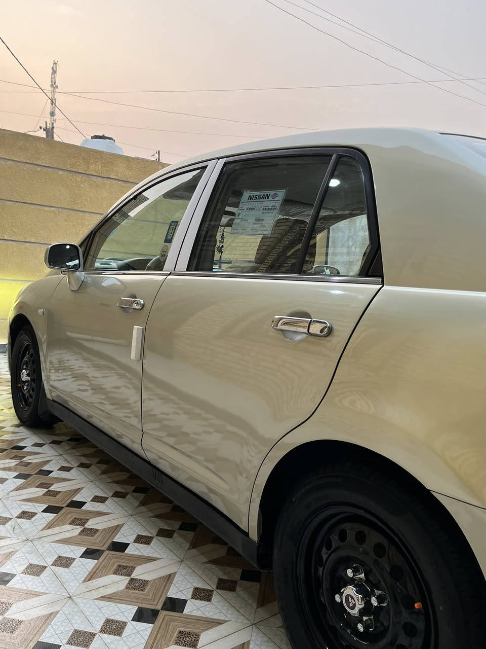 سلام عليكم
نيسان تيدا موديل 2007 خليجي للبيع سياره مصبوغه حزام كير ومكينه بلاد ماشيه 182 صدرها قبل شهر بدلته  مدوشمه عام كشنات وسفاري وبطاين سياره برغي واحد ماناقصها رقم بغداد بسمي مكانها كوت مركز مدينة السعر 85 وبيها مجال الاستفسار الاتصال ع رقم ***********
