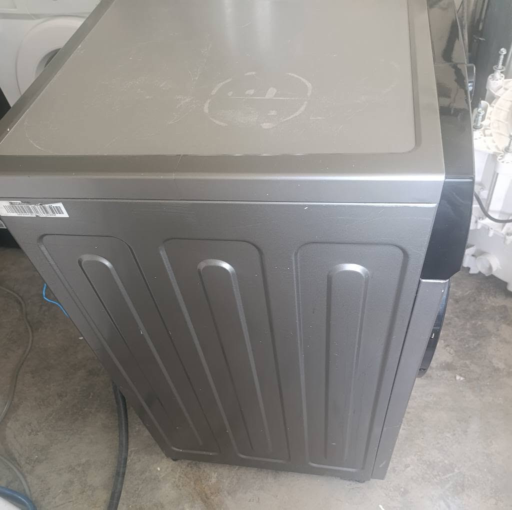 جلشۆری LG ئێڵجی 10.5 کیلۆیە حەوزی گەورەیە و مۆدیلی نوێیە ژەنگ و ڕوشاوی نییە بێ عەیبە و لە سلێمانیم نرخی 140هەزارە *********** viber&WhasApp السليمانية, العراق

