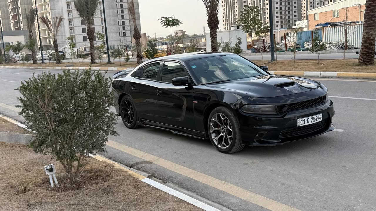 جارجر 2019 السععر ١٧٥ ورقه قفل قفل 
وارد امريكي ٦ سلندر ٣٦٠٠ بيها ٣ قطع صبغ جاملغات اماميه وبنيد بيها تصليح بالدواخل بدون تبديل مكينه كير حداديه تبريد كفاله سياره جاهزه وجديده بالعافيه عل ياخذها مكاني بغداد العامريه 
*********** بغداد, العراق
