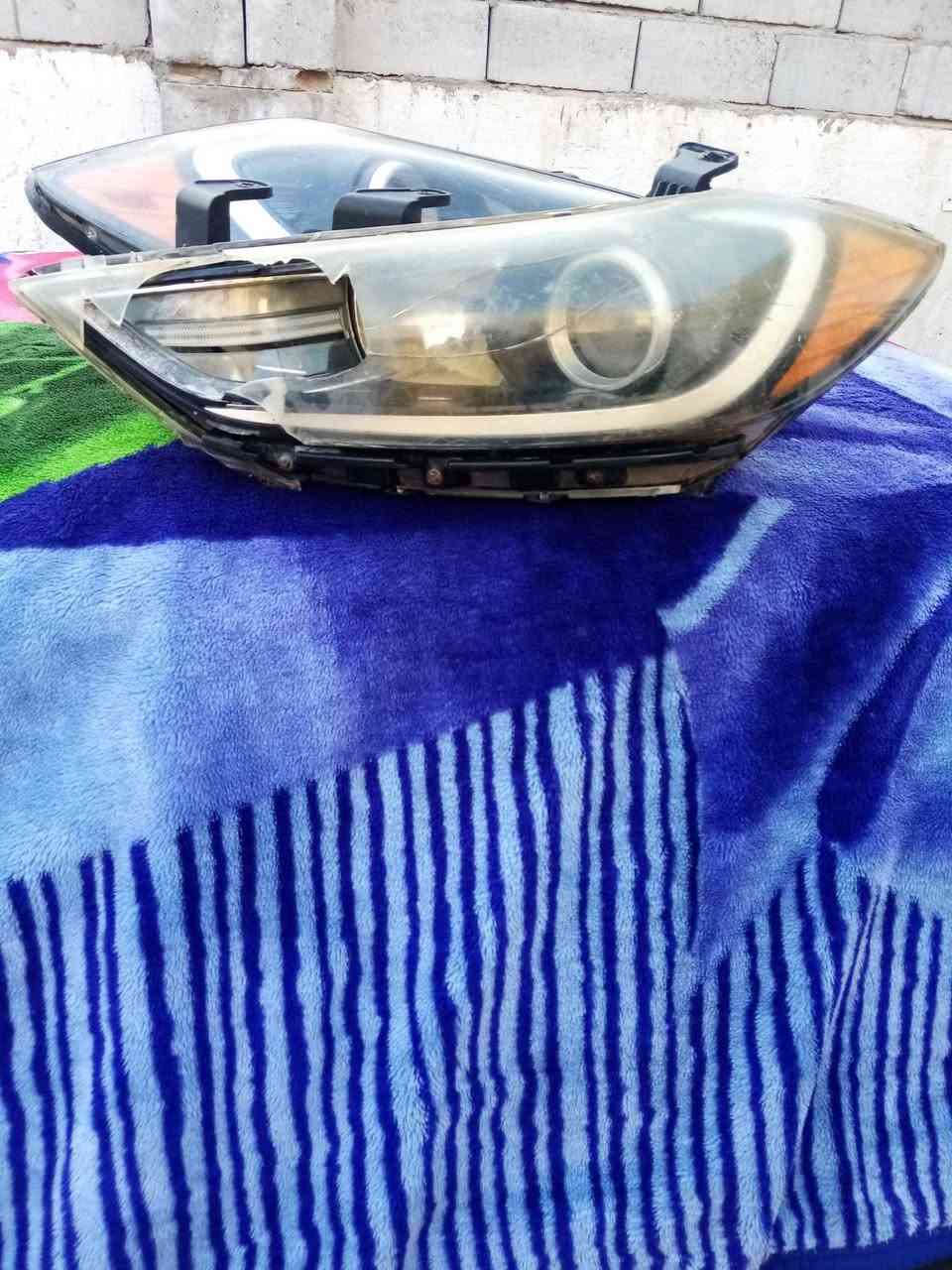 اخوان لايتات مال مارك ومال كية سيراتو اصليات هنا والمارك للتواصل على هذا الرقم ***********
