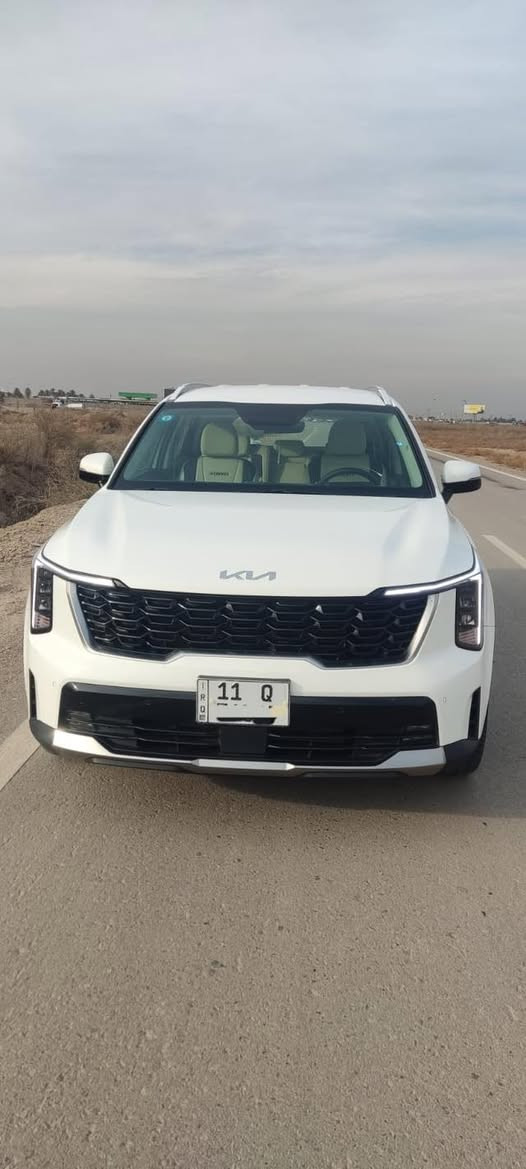 السلام عليكم
للبيع
سورنتو 2024 فول مواصفات ماعدا بنوراما بغداد وباسمي مكانها بغداد ماشيه 15 اخذتها زيرو على ايدي 
وسعرها 325 وبيها مجال للشراي والطيبين وكل هلا بيكم
***********
