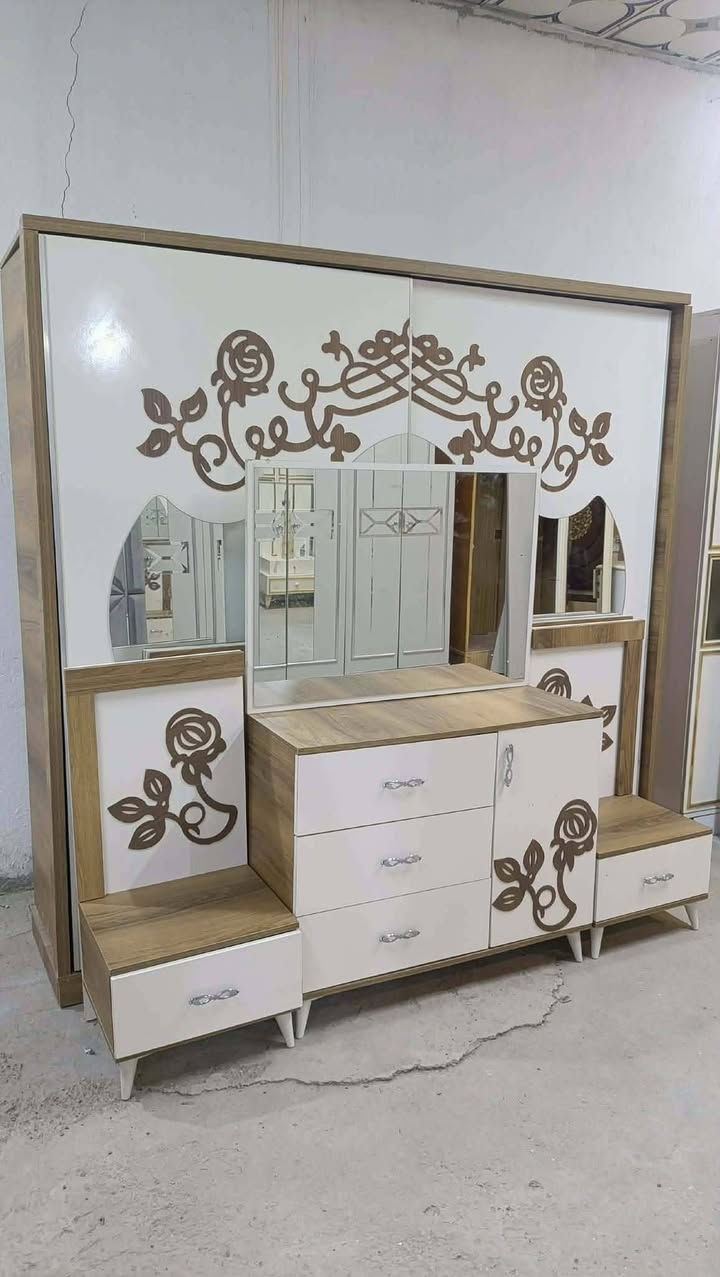 💎💗 غرفة نوم 5 قطع تركي 🇹🇷 
💯 نظافة 85%
 نظام سلايت
💸 السعر 400
🪛 شد مجاني
🚚 نقل مجاني
محافظات بكروه 💥  
إشارة 
إشارة 
إشارة إلى الأصدقاء 󱢏


**إذا كنت صاحب هذا الإعلان وتريد حذفه لأي سبب، رجاءا أرسل رسالة إلى الدعم الفني**