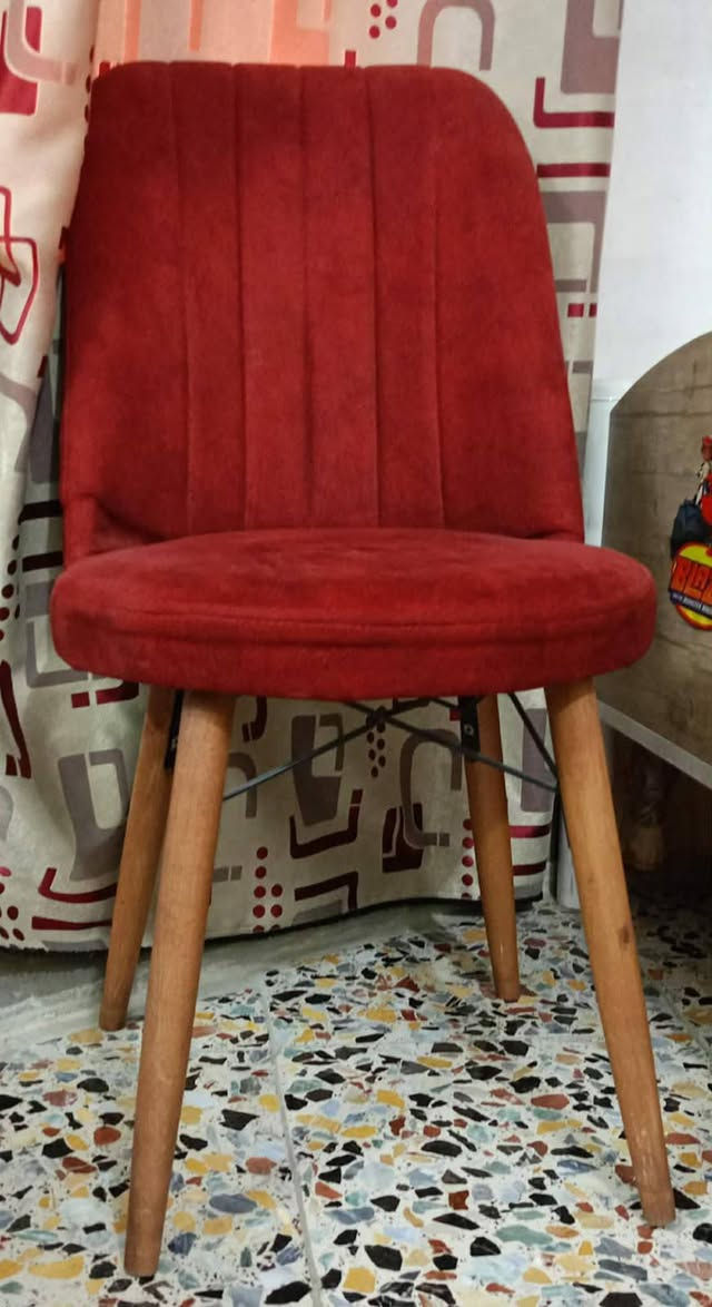 ميزا طعام قليل مستخدمه 125


**إذا كنت صاحب هذا الإعلان وتريد حذفه لأي سبب، رجاءا أرسل رسالة إلى الدعم الفني**