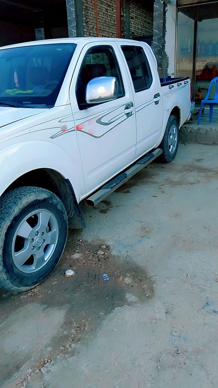 السلام عليكم بيكم نيفاره 2008 ابلادي 
مكفوله كفاله عامه من الضربه وكص وتبديل 
مجفته تجفيت فول ابغداد اشتغلنها شيخ عمر 
اترايك وين مايعجبك تحويل ثاني يوم راعيها موجود سيارة مرتبها وحلوه ورجع وعيد مكفوله كفاله عامه حداديه ابلادي ع وضع الشركه وفول سيارة ما مستهلكة  

فدوة ماتشتري لا اتخابر ولا اتعلق 
مكان السيارة الديوانية 
رقم ***********
