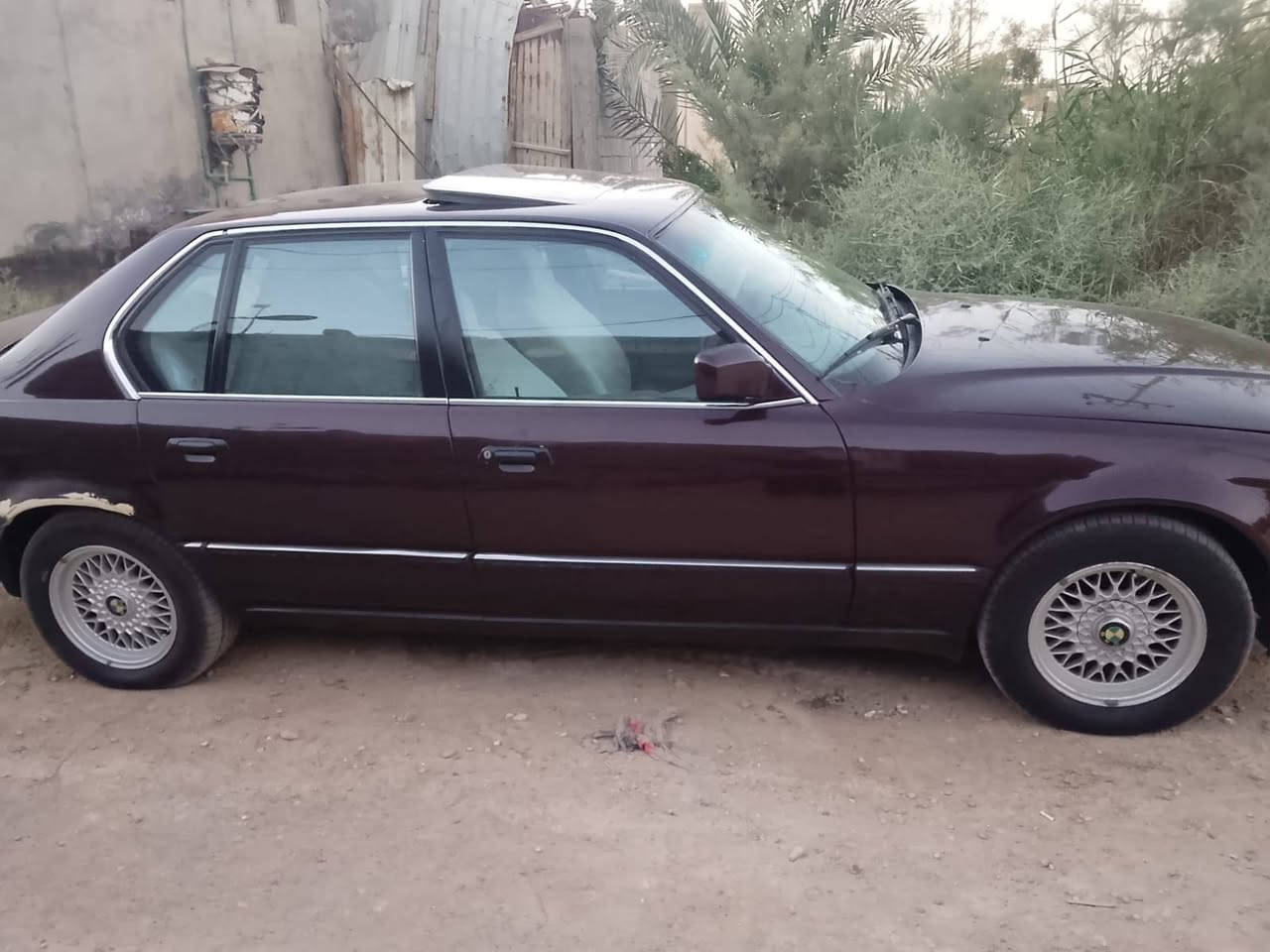 سلام عليكم للبيع بي ام 735IA موديل 1993 كير اوتو رقم دولي انبار سنويه جديده2030 مشروع وطني  هزه جديده تحويل ثاني يوم
سلام عليكم للبيع فقط بي ام 735IA موديل 1993 كير اوتو رقم دولي انبار سنويه جديده2030 مشروع وطني  هزه جديده تحويل ثاني يوم
المواصفات: 

محرك 6 سلندر
دبل جام 
جنطه شفط 
بردات خلفيه بلادي 
فتحه سقف 
كشنات جلد تدفئه
سكليتر كهربائي
جوزه نضام سكيورتي
تبريد قطعتين معوز غاز
كروز سرعه ادوس بانزين وبريك كله تحكم
شاشه اندرويد جديده 
ويل خليه + تخم تاير جديد
باتري جديد
اربع حساسات خلفيه
الجام والفتحه يصعد وي التقفيل
دبل جكمجه
الون احمر كرزي متغير مميز كلش
مري هيتر 
نقص فقط دعاميه خلفيه 
عارضها ب70 وبيها مجال حك الجيه وباقي التفاصيل للاستفسار علرقم ***********
