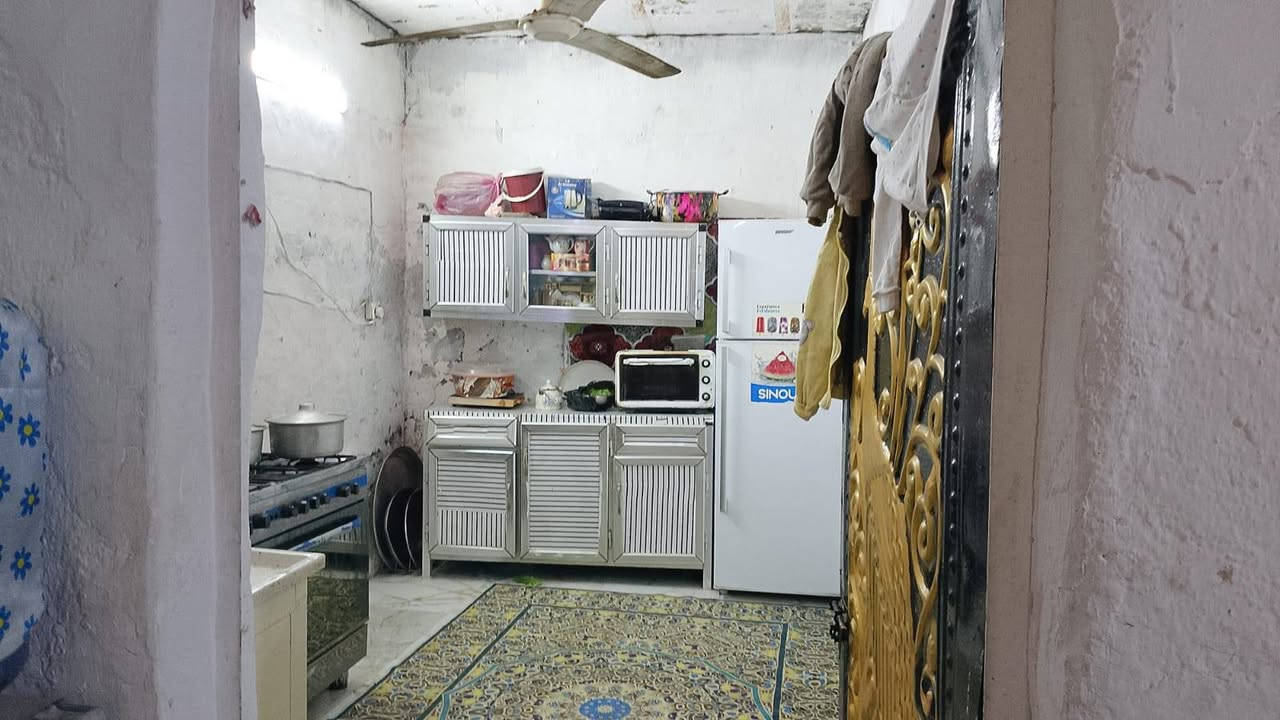 بيت حواسم لبيع لاستفسار على هذا الرقم ***********
