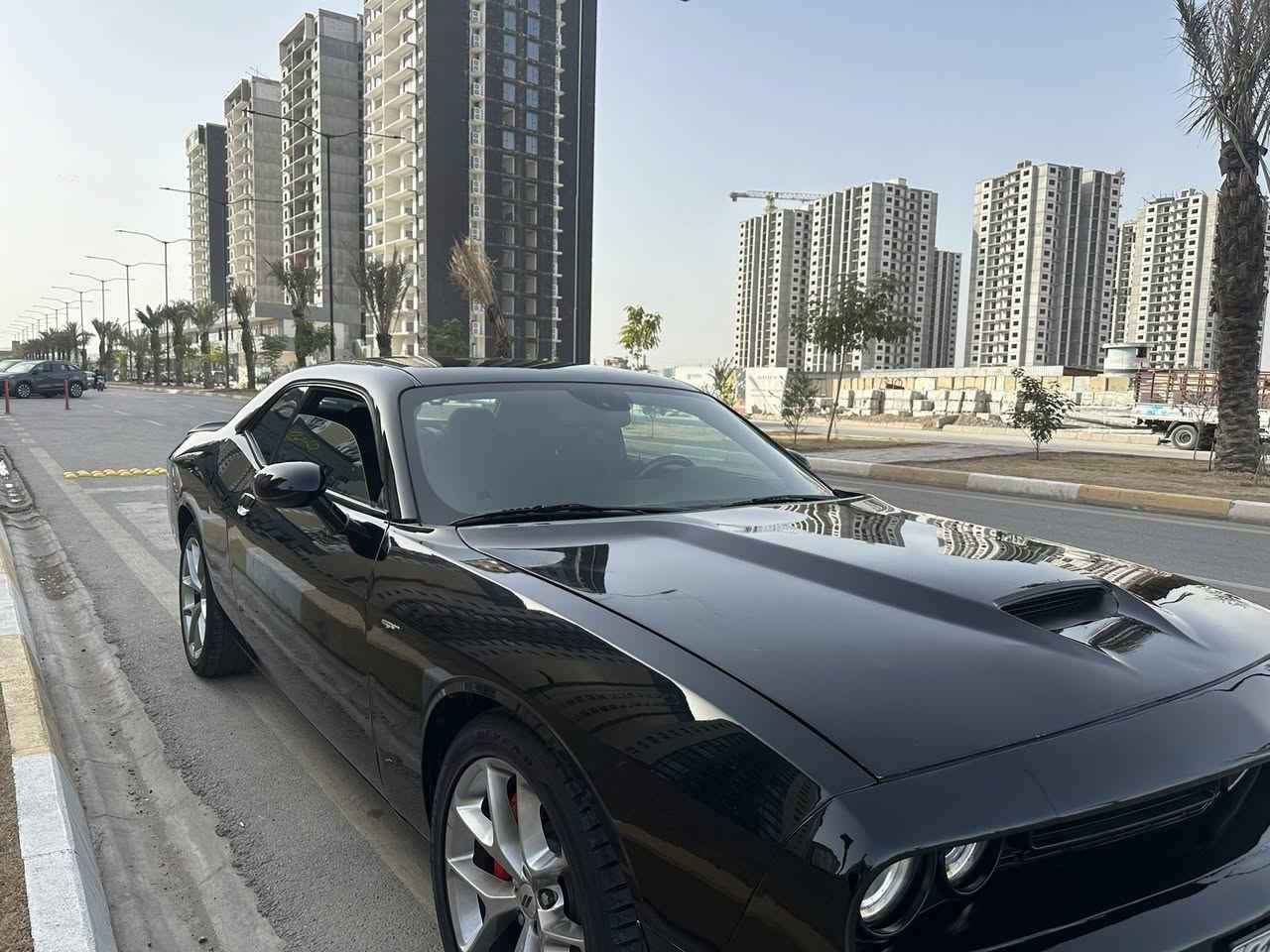 دوج جالنجرGt
٢٠٢٣
ماشيه ١٧ الف (بعده بريحه  شركه
السياره كلين 
من اجت دريت بيه حادث امامي ٣ قطع
سعره 180 
مكانه حي جهاد 
***********
